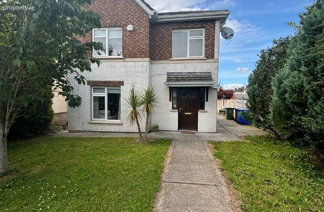 Cyprian Avenue, Athy, Co. Kildare - Click to view photos