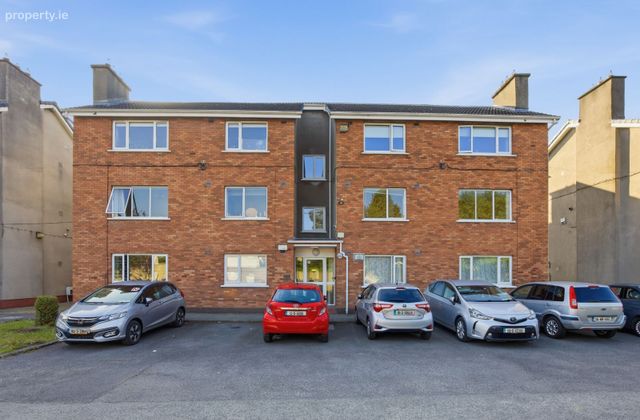 Apartment 20, Beech House, Grace Park Court, Beaumont, Dublin 9 - Click to view photos