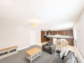 40 Fairgreen Square, Ballisodare, Co. Sligo - Image 4