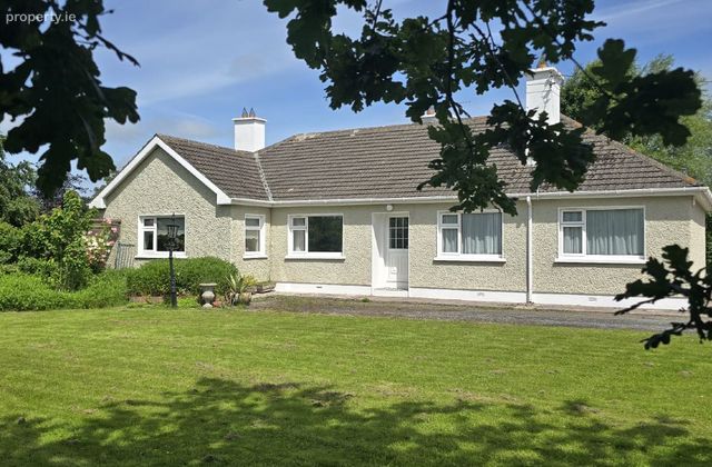 Convent Street, Tallow, Co. Waterford, Tallow, Co. Waterford - Click to view photos