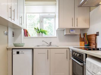 Apartment 24, Brookfield, Donnybrook, Dublin 4 - Image 3