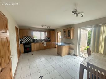 60 Carraig Geal, Galway Road, Loughrea, Co. Galway - Image 5