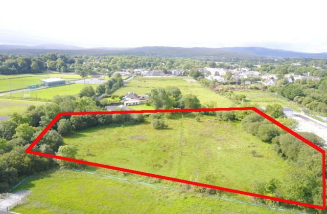 Pier Road, Oughterard, Co. Galway, Oughterard, Co. Galway - Click to view photos