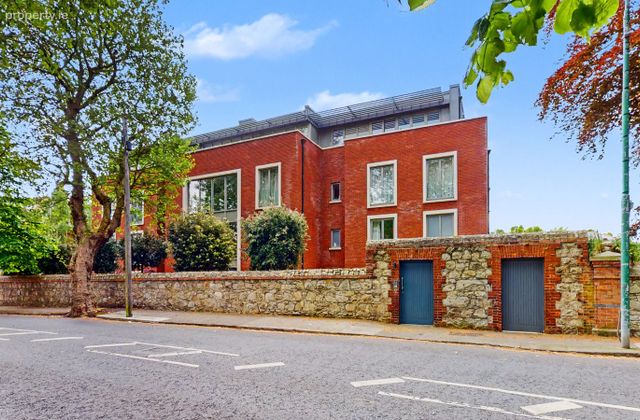 Apartment 5, The Weir, Dartry, Dublin 6 - Click to view photos