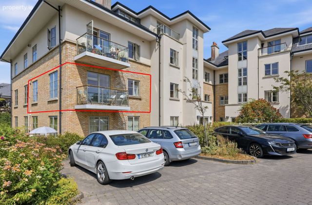 Apartment 22, The Anchorage, The Crescent, Robswall, Malahide, Co. Dublin - Click to view photos