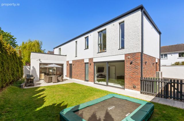 12a Dunsandle Court, Castleknock, Dublin 15, Castleknock, Dublin 15 - Click to view photos