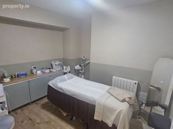 Mount Street Upper, Dublin 2 - Image 2