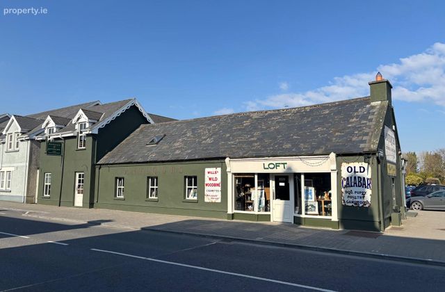 The Castle Antiques &amp; Craft Centre, Barrack Street, Clarecastle, Ennis, Co. Clare - Click to view photos