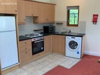 Apartment 5, 7a Dorset Court, North Circular Road, Dublin 1 - Image 4