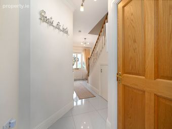 13 Holly Vale, Forest Hill, Carrigaline, Co. Cork - Image 5