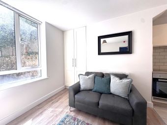 Flat 2, 9 Grosvenor Square, Rathmines, Dublin 6 - Image 3