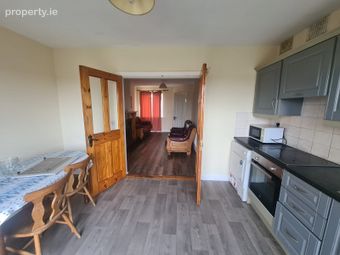 37 Portavolla, Banagher, Banagher, Co. Offaly - Image 3