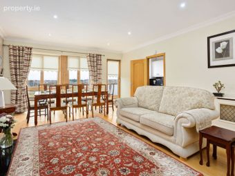 45 Swift Hall, Collegewood, Castleknock, Dublin 15 - Image 2
