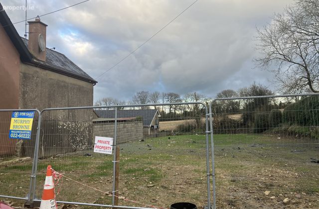 Dromahane, Mallow, Co. Cork - Click to view photos