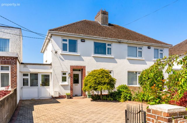 17 Mount Carmel Road, Dublin 14, Goatstown, Dublin 14 - Click to view photos