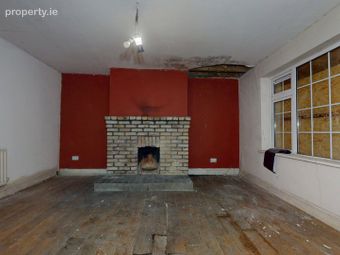 92 Knockaphunta Park, Castlebar, Co. Mayo, Castlebar, Co. Mayo - Image 2