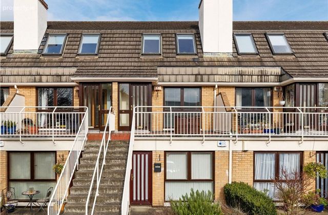 Apartment 18, Railway Court, Malahide, Co. Dublin - Click to view photos