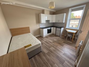 Flat 5, 49 North Circular Road, North Circular Road, Dublin 7 - Image 2