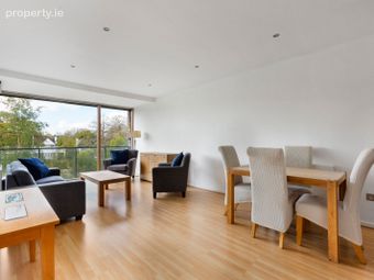 Apartment 36, Sanderling, Thornwood, Booterstown Avenue, Booterstown, Booterstown, Co. Dublin - Image 3