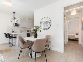 17 Catherine's Close, Carman's Hall, The Coombe, Dublin 8 - Image 2