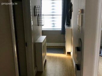 Apartment 78, The Cedars, Winter Garden, Grand Canal Dock, Dublin 2 - Image 5