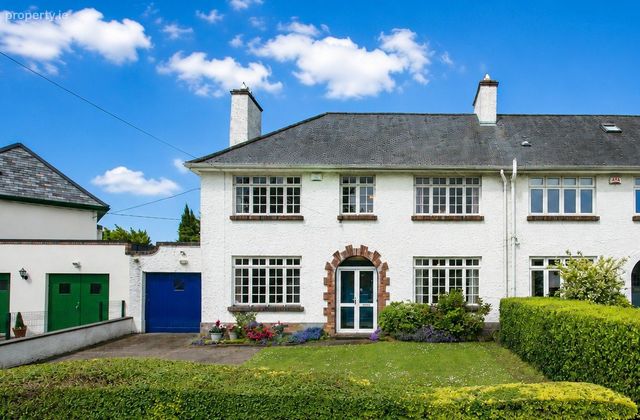 2 Greenfield Road, Mount Merrion, County Dublin, Mount Merrion, Co. Dublin - Click to view photos