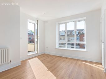 37 Ballintyre Square, Ballinteer, Dublin 16 - Image 4