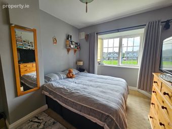 46 Westwood Grove, Clara, Co. Offaly - Image 4