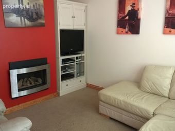 Dromard close, Clonmel, Co. Tipperary
