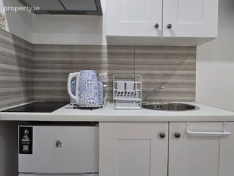 20 Manorfields Rise, Dublin 15, Hartstown, Dublin 15 - Image 2