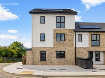 4 Bedroom, Shackleton Road, Celbridge, Co. Kildare - Image 2