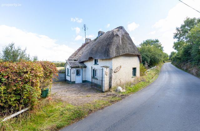 Primrose Cottage, Oulartwick, Gorey, Co. Wexford, Clondaw, Co. Wexford - Click to view photos
