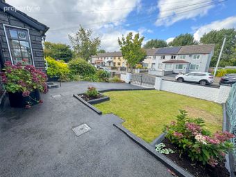 84 Mountain View Park, Dublin 14, Rathfarnham, Dublin 14 - Image 3