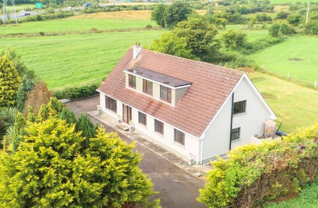 Karsan, Luffany, Glenmore, Co. Kilkenny - Click to view photos