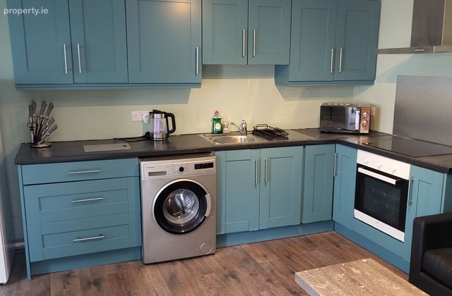 chestnut Grove Kingswood tallaght, Dublin 24 - Click to view photos