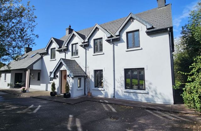 Toames West, Macroom, Co. Cork - Click to view photos