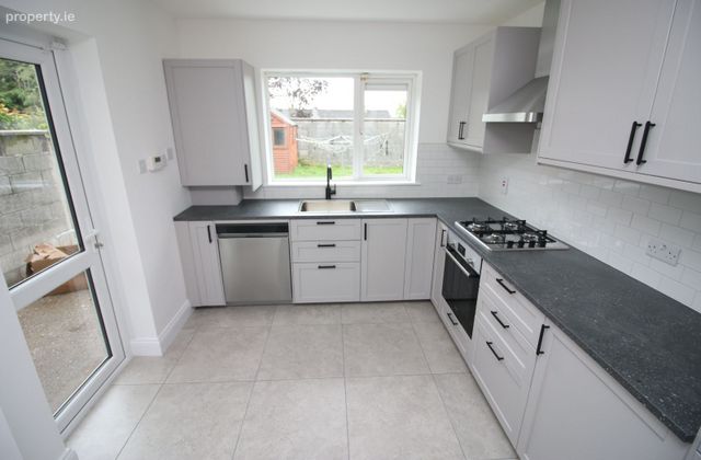 5 The Lawn, Douglas, Co. Cork - Click to view photos