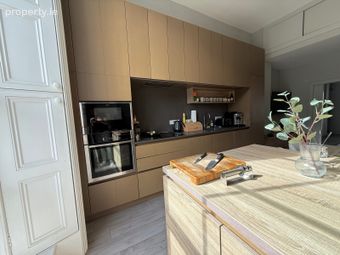 Apartment 11, Belvedere Court, 30 North Great Geor, Dublin 1 - Image 2
