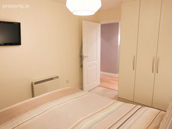 6 Hunters Hall, Hunters Place, Firhouse, Dublin 24 - Image 5