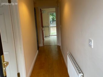 17 Tanner Hall, Athy Road, Carlow Town, Co. Carlow - Image 2