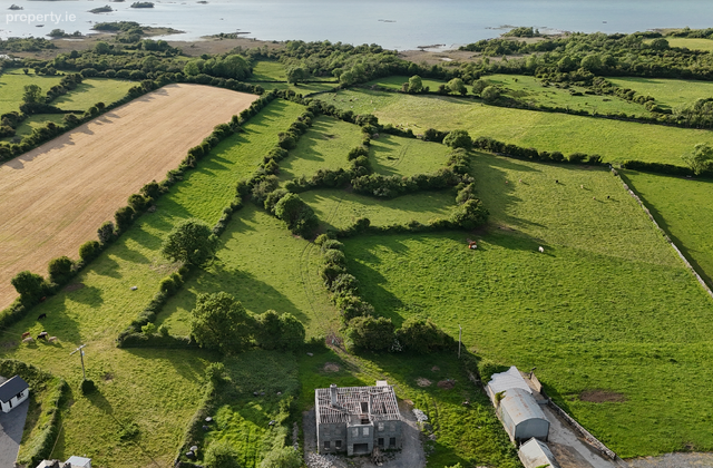 Annaghdown, Eanach Dhin, Corrandulla, Annaghdown, Co. Galway - Click to view photos