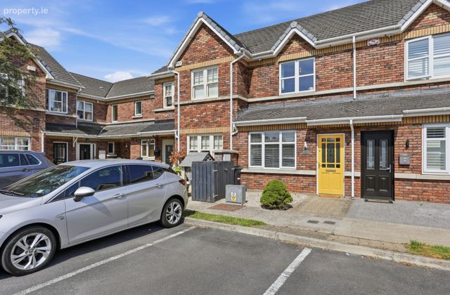7 Castlegrange Park, Castaheany, Clonee, Dublin 15 - Click to view photos