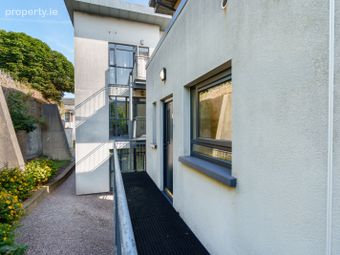36 The Courtyard, Watercourse Road, Cork City Centre, Co. Cork - Image 2