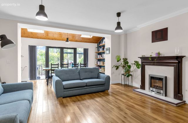 12 Stapolin House, Myrtle Court, Baldoyle, Dublin 13 - Click to view photos