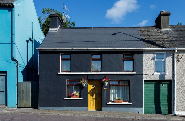 7 Main Street, Drimoleague, Co. Cork - Click to view photos