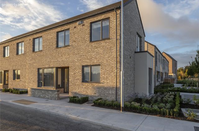 9 Kennan Walk, Dublin 15 - Click to view photos