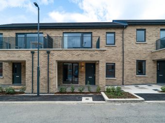 Woodbrook Grove, Dublin Road, Shankill, Dublin 18