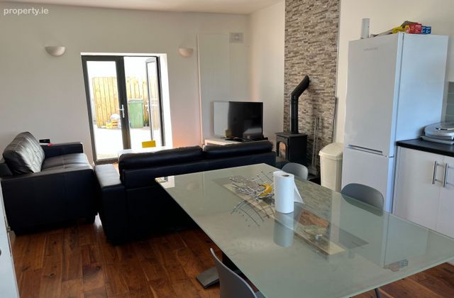 Thomas Street, Kiltimagh, Co. Mayo - Click to view photos