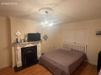 12 Cherryfield View, Hartstown, Dublin 15 - Image 4