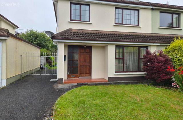 Knocknacarra Park, Knocknacarra, Salthill, Co. Galway - Click to view photos